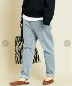 BEAUTY&YOUTH UNITED ARROWSコーデュロイテーパードパンツ