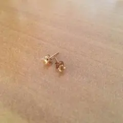 K18ピアス 天然石トパーズ