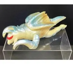 ■ マルサン ガイガン 蓄光 ソフビ / 1972 東宝 □ マルサン ガイガン 蓄光 ソフビ / 1972 東宝 - メルカリ