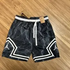 新品エアジョーダン　ハーフパンツ　バスパン　Sサイズ　ダイヤモンド