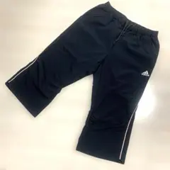 adidas スポーツウェア　レディース　クロップドパンツ　ブラック　サイズS