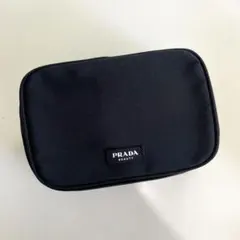 PRADA BEAUTY ブラック　ポーチ　バニティ　新品未使用品