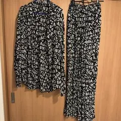 BALENCIAGA 総柄 ロゴプリント セットアップのサムネイル