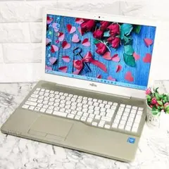 美品ゴールド✨Windows11✨爆速SSD薄型ノートパソコン✨カメラ・オフィス