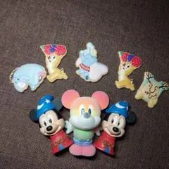 ミッキー人形と ディズニーマグネット 　8点セット