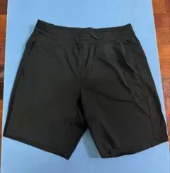 UNIQLO ブラック ショートパンツ Lサイズ