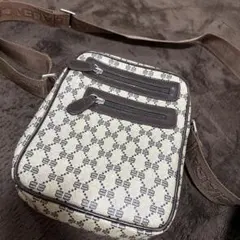 BALENCIAGA ブレスレット 箱 ショッパー - メルカリ