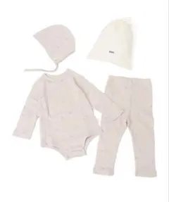SHIPS ベビーギフトセット ロンパース 巾着付き ライトグレー