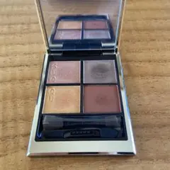 SUQQU シグニチャーカラーアイズ10 彩葉集