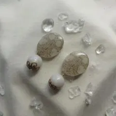 アンティーク調のピアス　〜　花