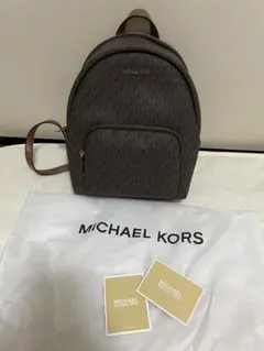 Item thumbnail for item 82cad36a-3aa9-4dfc-a938-be04649a6aaa