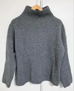 ESTNATION（エストネーション）のハイネックニットセーター　グレー