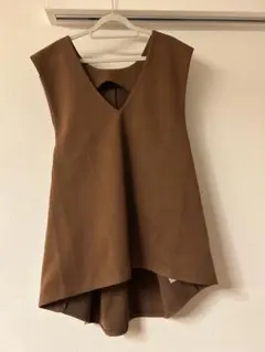 ベロア風素材　ブラウンベスト