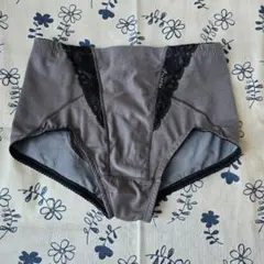 Item thumbnail for item f56a03b7-4671-43d0-be4f-62f323c3aff9