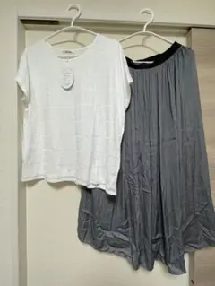 半袖Tシャツ　ロングスカート　コーデ売り