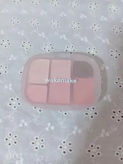 WAKEMAKE Soft Blurring Eye Palette