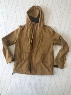 フード マウンテンパーカー