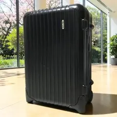 超メルカリ市価格 RIMOWA リモワ キャリーケース ブラック 2026年最新】リモワ 機内持ち込みの人気アイテム - メルカリ