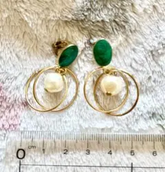 昭和レトロヴィンテージ／イヤリング／緑