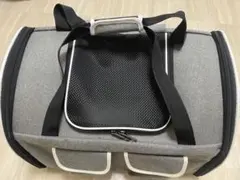 ペット用キャリーリュック グレー犬猫　軽量のサムネイル