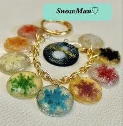 SnowMan バッグチャーム　雪の結晶　雪だるま　ハコ推　めめしょっぴこーじ