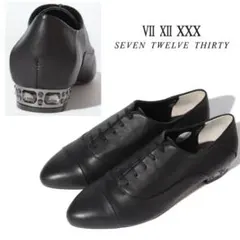 V-SEVENTWELVETHIRTY ビジューヒールレースアップドレスシューズ