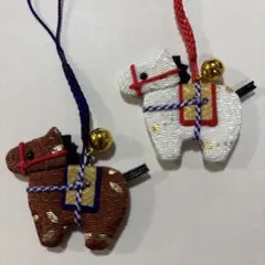 ハンドメイド　ストラップ　ちりめん根付・福うま　2点セット