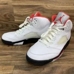 中古 Nike Air Jordan 5 Retro "Fire Red"のサムネイル