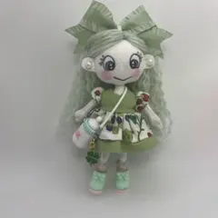 みえりん♥さん専用❤️2点❤️ドールチャーム❤️ハンドメイド ❤️カントリードール 人気❤️チョコミント柄❤️ドールチャーム❤️ハンドメイド