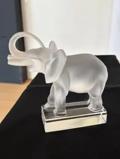 ラリック　LALIQUE オブジェ　インテリア フィギュリン　置物 ラリック・象フィギュリン置物②・美品 - メルカリ