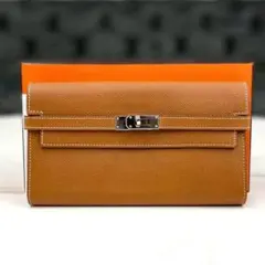 Item thumbnail for item 3510f5a2-15e2-4d6f-9c6a-fb3a4343f42e