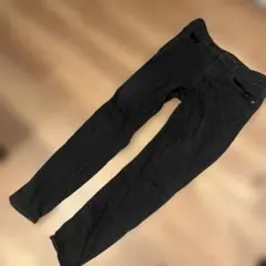 ユニクロ　スキニーデニムパンツ