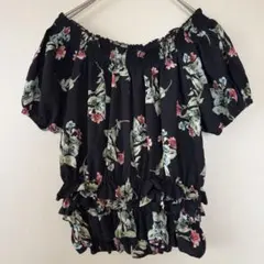 CECIL McBEE 花柄オフショルダー トップス フリル フェミニン 黒