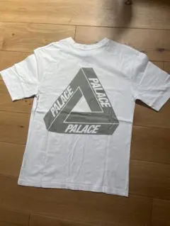 PALACE トライアングルロゴ Tシャツ Mのサムネイル