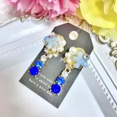 ハンドメイドイヤリング【No.004】痛くない かわいい 花 ガラス ブルー