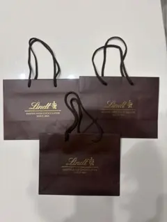 週末セール中❣️】リンツ ショッパー 2枚 - メルカリ