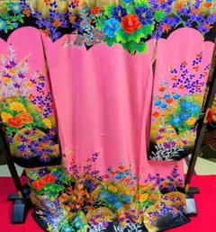 鮮やかな赤地 蝶と桜の花嫁振袖 - メルカリ