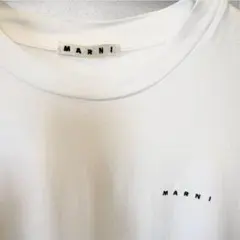 MARNI ホワイト Tシャツ、イエローシャツ、スマホサコッシュのサムネイル