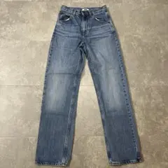 UNIQLO U ストレートデニム ライトブルー