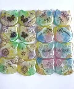 naviiインテリア-ハンドメイド作家- です。ねこちゃん海塗りパーツ ねこちゃん海塗りパーツ レジンカボション（ホログラム入り） - メルカリ
