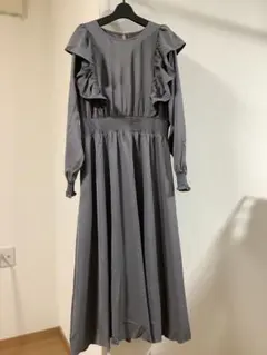 し*☆様 グレー フリルロングワンピース　LL ウエストシャーリング
