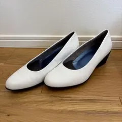 レディース パンプス ホワイトのサムネイル