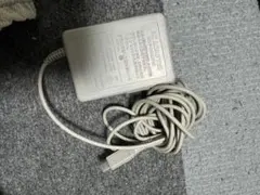 ニンテンドー3DS/2DS ACアダプター