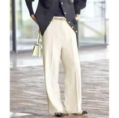 【新品タグ付き】　センタープレス　パンツ　アイボリー