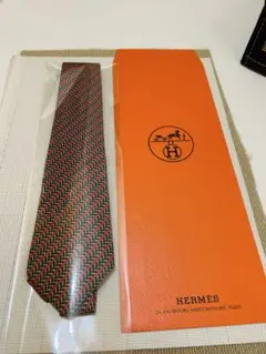 【ケース付美品】HERMES エルメス　シルク ネクタイ ロゴ フランス製