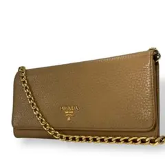 GQ2573◇PRADA : ウォレットチェーン◇シルバー色 プラダ - メルカリ