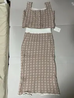 Item thumbnail for item d2854909-7d5c-4fea-8b46-03ddc197c401