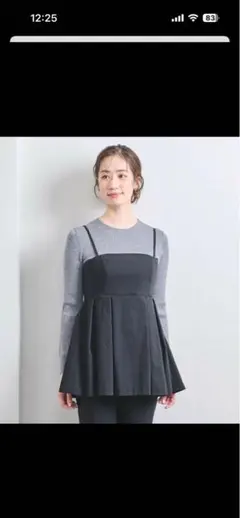 ネイビー プリーツキャミソール 新品のサムネイル