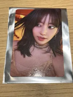 サクラ　ラキドロ　タワレコ　le sserafim HOT