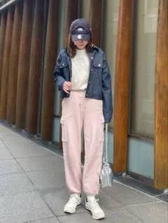 美品UNIQLOスェットカーゴパンツ